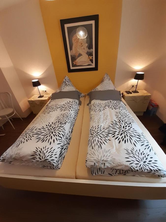 Bed and Breakfast Gastehaus Am Calmont à Ediger-Eller Extérieur photo
